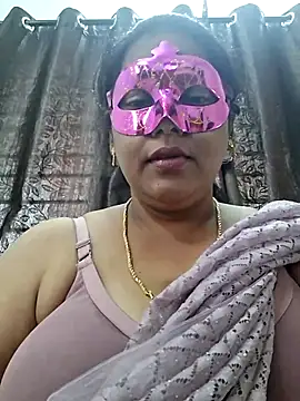 Snapshot of Hot_Sreeja_Tamil chatting on 07-29-26, 06:33 Hot Sreeja Tamil online show from 07-29-26, 06:33