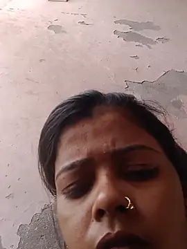 Snapshot of Hot_bhabi0123 chatting on 06-25-26, 03:39 Hot bhabi0123 online show from 06-25-26, 03:39