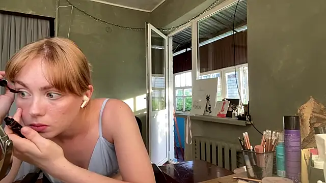 Snapshot of LollyAngel chatting on 06-29-26, 03:45 LollyAngel online show from 06-29-26, 03:45