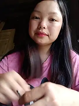 Linna-bae online show from 06-13-26, 11:57