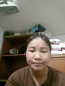Snapshot of kye_love chatting on 06-07-26, 05:55 kye love online show from 06-07-26, 05:55