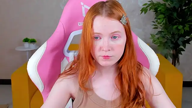 Snapshot of ari-kittyy chatting on 06-23-26, 04:10 ari-kittyy online show from 06-23-26, 04:10
