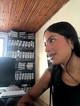 SophiCastro09  online show from 07-29-26, 08:29