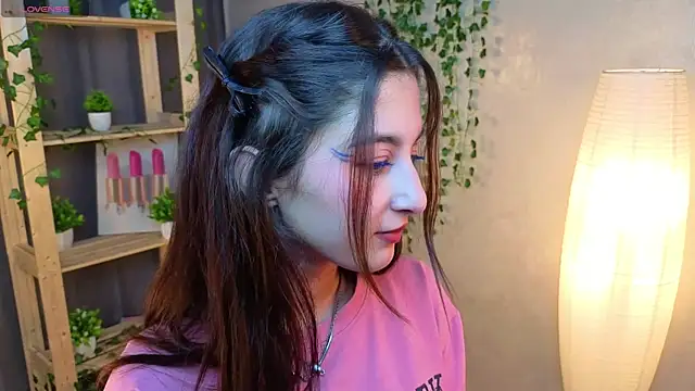 JasminKitany online show from 06-08-26, 04:51