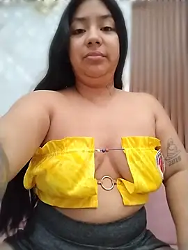 Snapshot of Amber_Herrera chatting on 07-10-26, 12:19 Amber Herrera online show from 07-10-26, 12:19