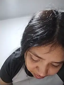Snapshot of Amber_Herrera chatting on 07-19-26, 04:27 Amber Herrera online show from 07-19-26, 04:27