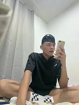 Snapshot of Boydilan chatting on 06-07-26, 03:10 Boydilan online show from 06-07-26, 03:10
