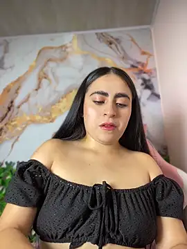 LILI 911 online show from 06-17-26, 07:37