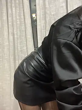 squirtqueen6 online show from 06-17-26, 12:29