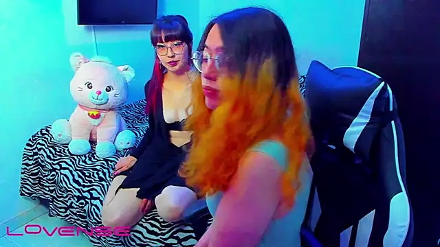 Snapshot of raven_kitty chatting on 06-10-26, 04:12 raven kitty online show from 06-10-26, 04:12
