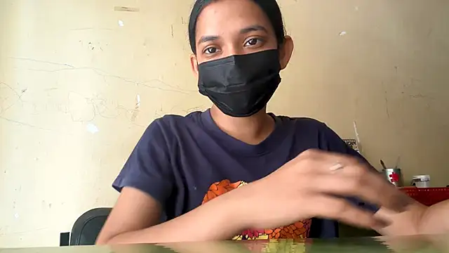 Snapshot of yuna_luxy chatting on 06-22-26, 06:54 yuna luxy online show from 06-22-26, 06:54