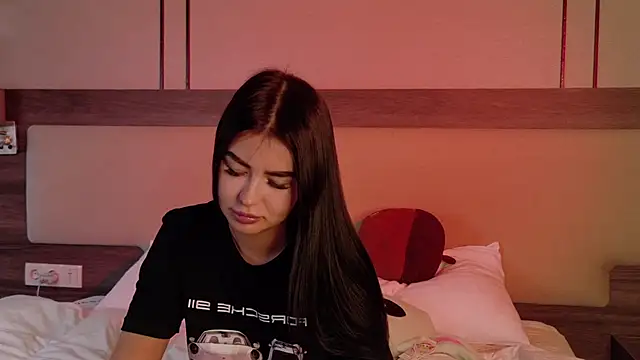 leonameilee online show from 07-02-26, 06:52