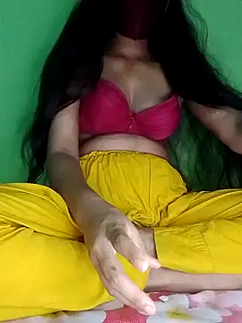 Snapshot of Marineii chatting on 06-06-26, 04:44 Marineii online show from 06-06-26, 04:44