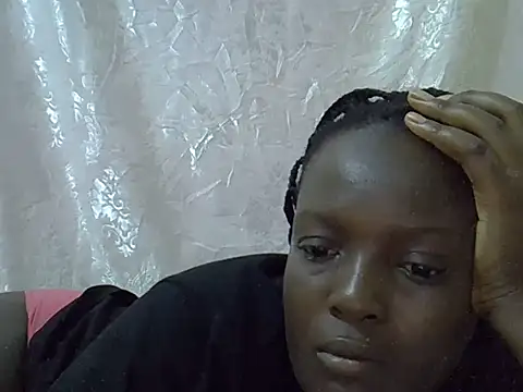 Snapshot of Hot-Zelinda chatting on 07-10-26, 04:50 Hot-Zelinda online show from 07-10-26, 04:50