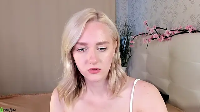 Chloe-Deccer online show from 06-22-26, 05:37
