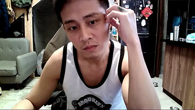 deansu0819 online show from 06-08-26, 08:37