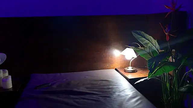 Emily amaura online show from 06-18-26, 04:11