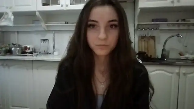 Snapshot of PollySecrettt chatting on 06-08-26, 01:39 PollySecrettt online show from 06-08-26, 01:39