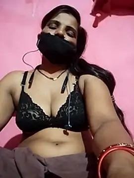 Snapshot of Cut_rani64 chatting on 07-10-26, 11:07 Cut rani64 online show from 07-10-26, 11:07