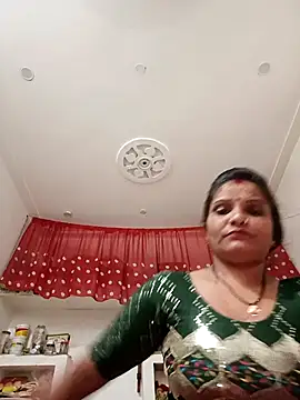 Snapshot of Cut_rani64 chatting on 08-07-26, 11:23 Cut rani64 online show from 08-07-26, 11:23