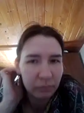 Snapshot of Mysti_Glow chatting on 06-25-26, 04:12 Mysti Glow online show from 06-25-26, 04:12