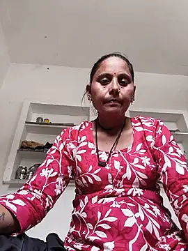 Snapshot of Karishna_hot chatting on 06-29-26, 10:15 Karishna hot online show from 06-29-26, 10:15