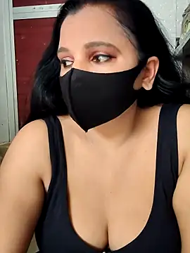 Snapshot of Lusty_mussty chatting on 06-21-26, 05:54 Lusty mussty online show from 06-21-26, 05:54