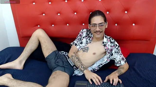 bigcock robert online show from 06-10-26, 07:24