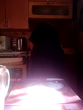 Snapshot of oksana72 chatting on 09-14-25, 06:01 oksana72 online show from 09-14-25, 06:01