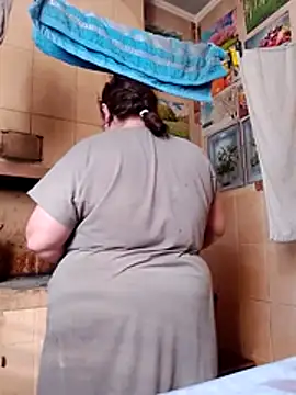 Snapshot of oksana72 chatting on 02-19-26, 10:11 oksana72 online show from 02-19-26, 10:11