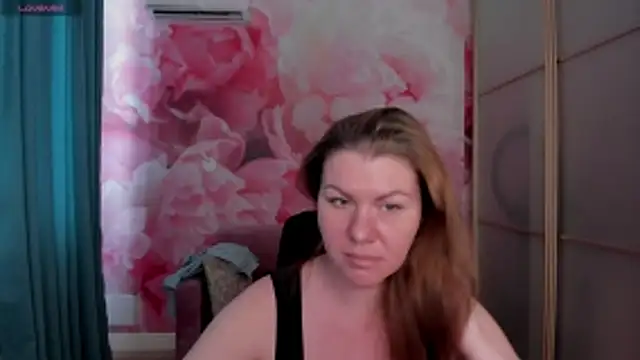 LunaKissesx online show from 06-13-26, 11:19