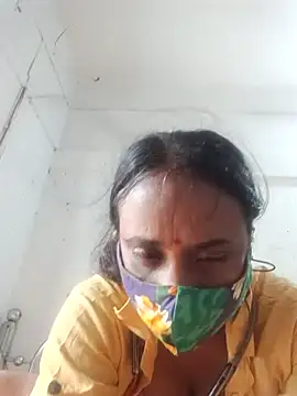 Snapshot of Simi-hot-boudi chatting on 06-29-26, 06:52 Simi-hot-boudi online show from 06-29-26, 06:52