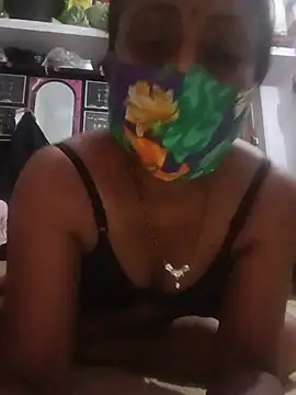 Snapshot of Simi-hot-boudi chatting on 07-13-26, 05:27 Simi-hot-boudi online show from 07-13-26, 05:27