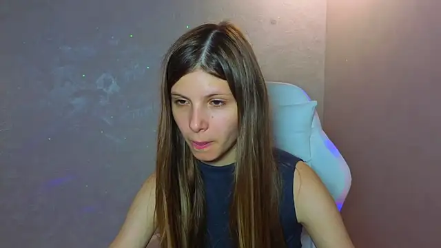 Audreybellamy online show from 06-19-26, 01:37