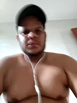 Snapshot of FFelipe000777 chatting on 06-09-26, 11:33 FFelipe000777 online show from 06-09-26, 11:33
