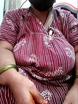 Snapshot of Rose-telugu chatting on 07-29-26, 02:37 Rose-telugu online show from 07-29-26, 02:37