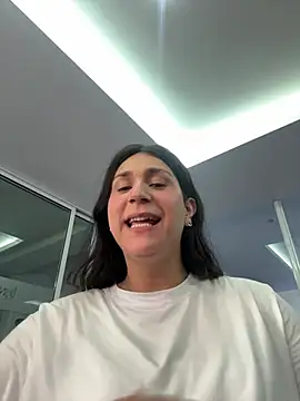 Snapshot of AryloverX chatting on 07-15-26, 09:09 AryloverX online show from 07-15-26, 09:09