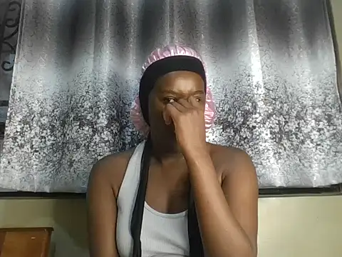 Snapshot of Prettygodess1 chatting on 06-30-26, 05:41 Prettygodess1 online show from 06-30-26, 05:41
