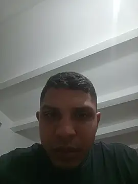 Snapshot of Mylor_Gang chatting on 06-10-26, 02:12 Mylor Gang online show from 06-10-26, 02:12