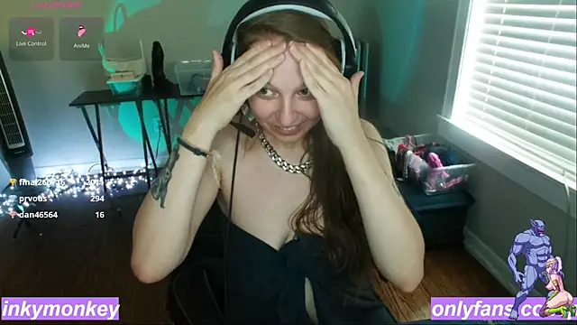 Snapshot of Victoria_Finally chatting on 07-31-26, 05:01 Victoria Finally online show from 07-31-26, 05:01