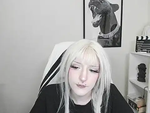 NikaDream online show from 07-14-26, 01:06