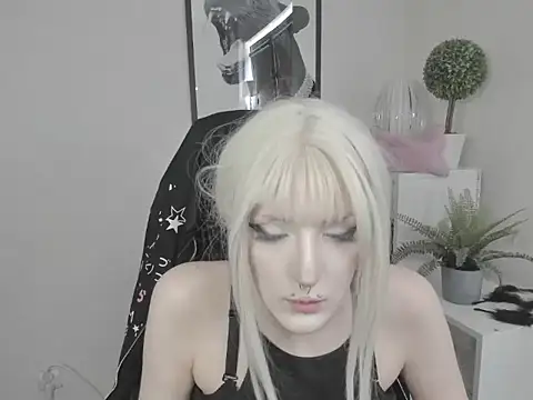 NikaDream online show from 07-23-26, 12:47