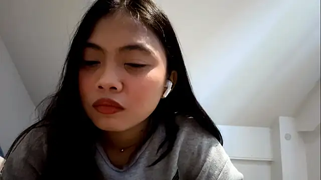 LelaZmiejko online show from 06-12-26, 05:06
