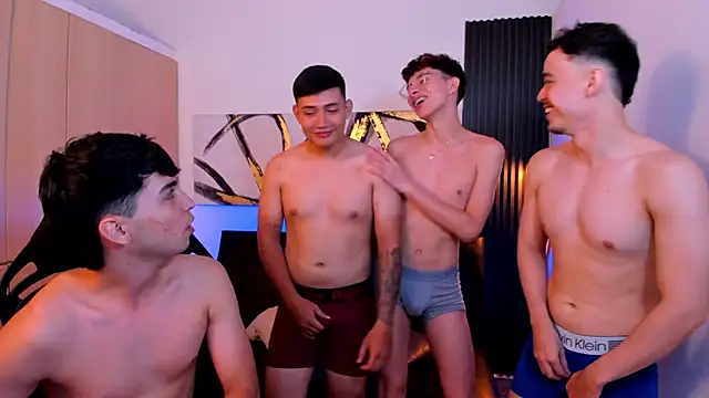 Hot GuysW online show from 06-13-26, 02:09