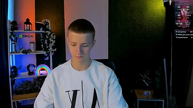 Snapshot of noah_nero chatting on 06-18-26, 12:20 noah nero online show from 06-18-26, 12:20