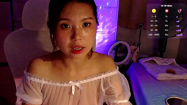 Snapshot of urgrl_portia chatting on 07-10-26, 10:51 urgrl portia online show from 07-10-26, 10:51