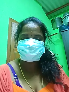 Snapshot of Tamil_Aathira_sri chatting on 07-14-26, 05:18 Tamil Aathira sri online show from 07-14-26, 05:18