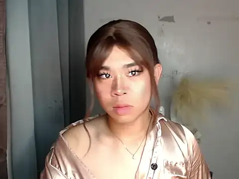 Horny HoneyX online show from 06-15-26, 09:11