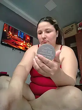 KatBennett online show from 07-19-26, 03:38