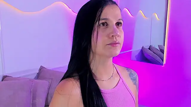 MiaHansson online show from 07-24-26, 08:18